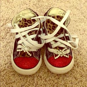 Toddler girl converse
